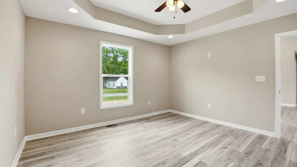 2315 E Lincoln Street Tullahoma TN 37388