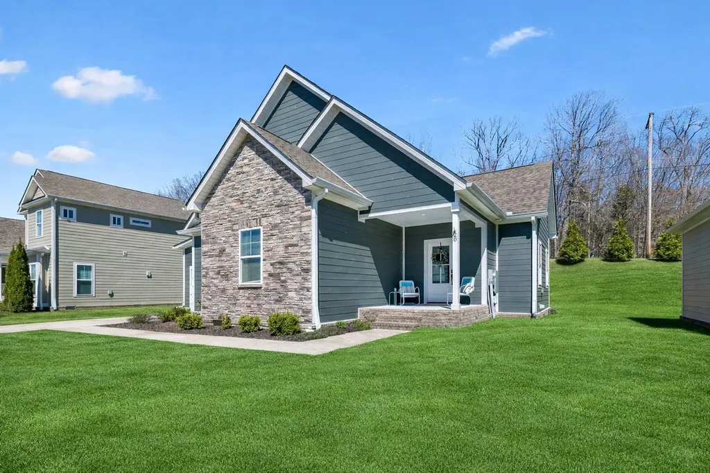 20 Sycamore Rdg, W Burns TN 37029