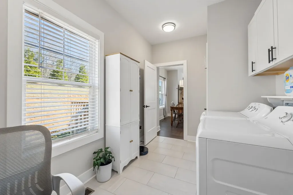 20 Sycamore Rdg, W Burns TN 37029