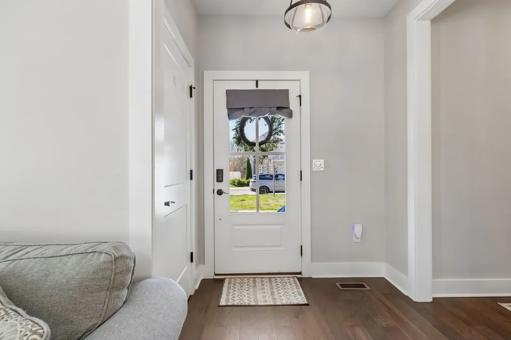 20 Sycamore Rdg, W Burns TN 37029