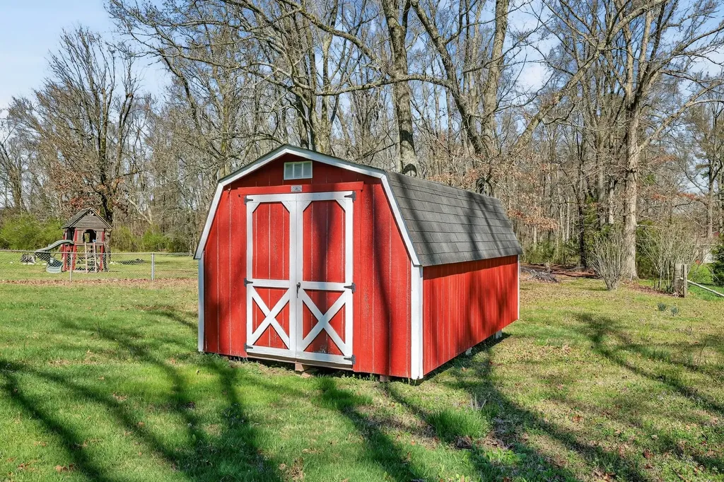 140 Simmons Circle Fayetteville TN 37334