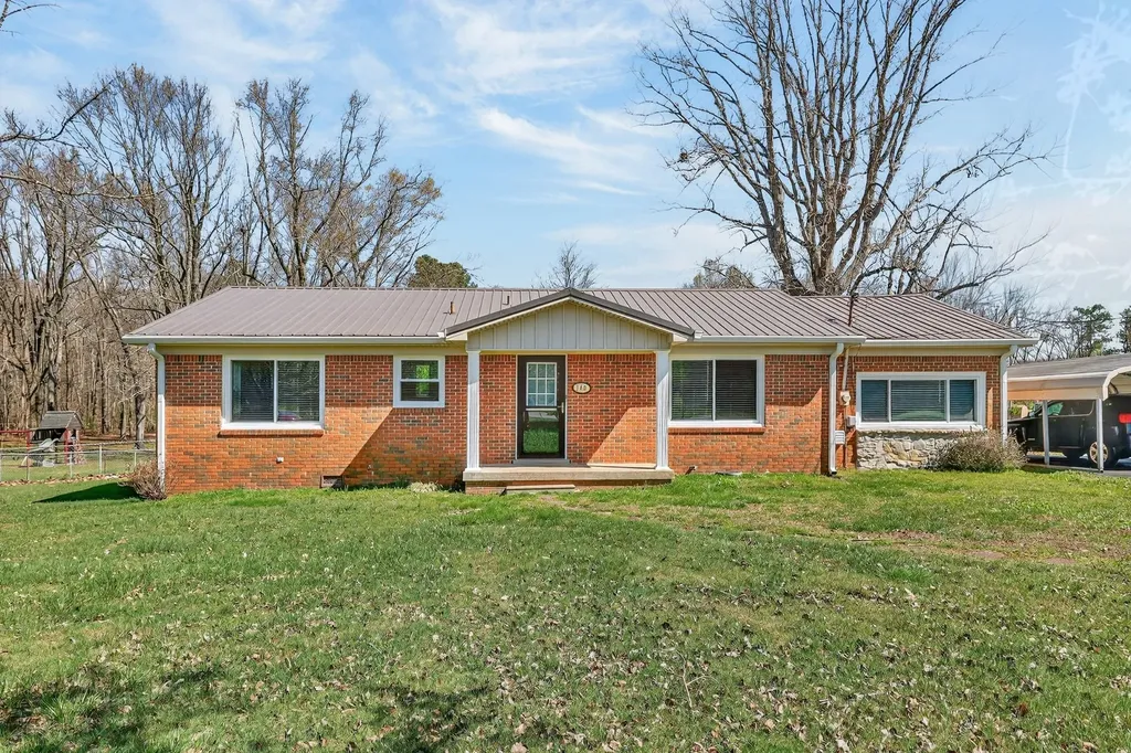 140 Simmons Circle Fayetteville TN 37334