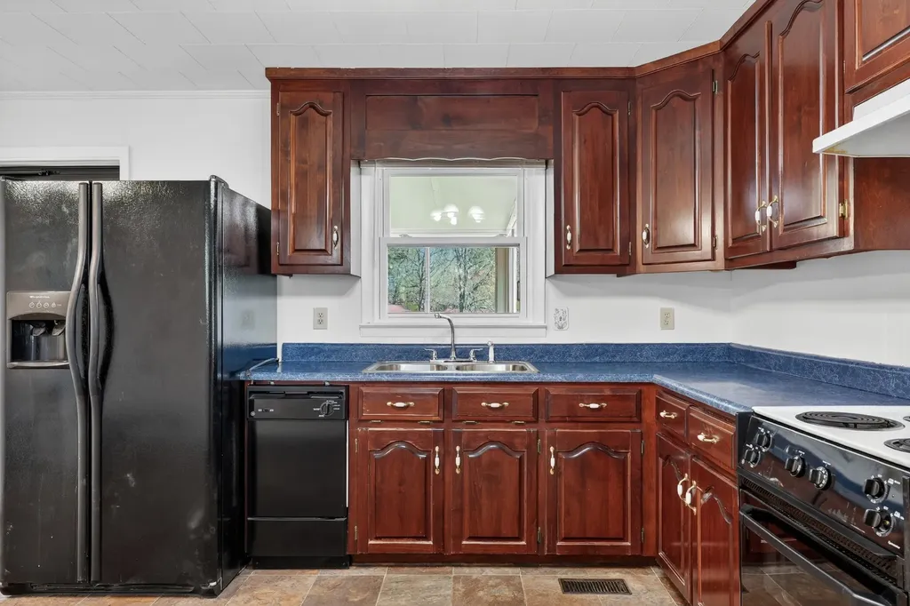 140 Simmons Circle Fayetteville TN 37334