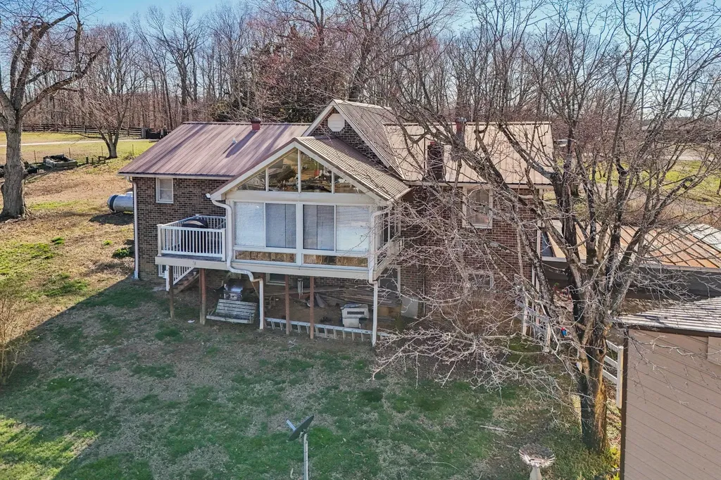 7562 Crow Cut Road Fairview TN 37062