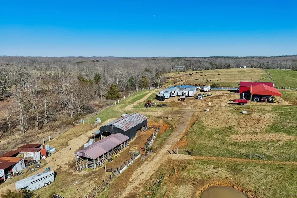 7562 Crow Cut Road Fairview TN 37062
