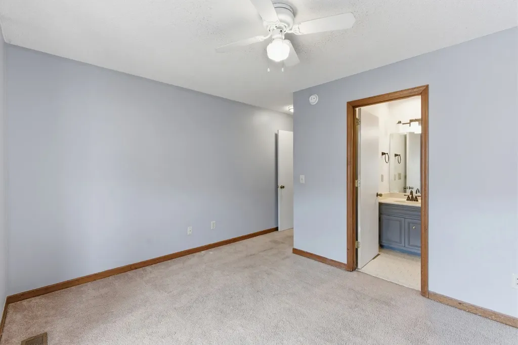 302 Hickory Place Nashville TN 37214