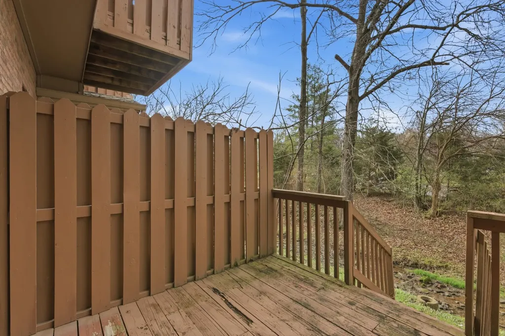 302 Hickory Place Nashville TN 37214