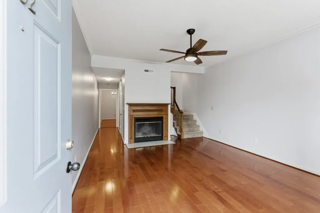 302 Hickory Place Nashville TN 37214
