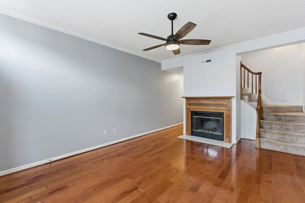 302 Hickory Place Nashville TN 37214