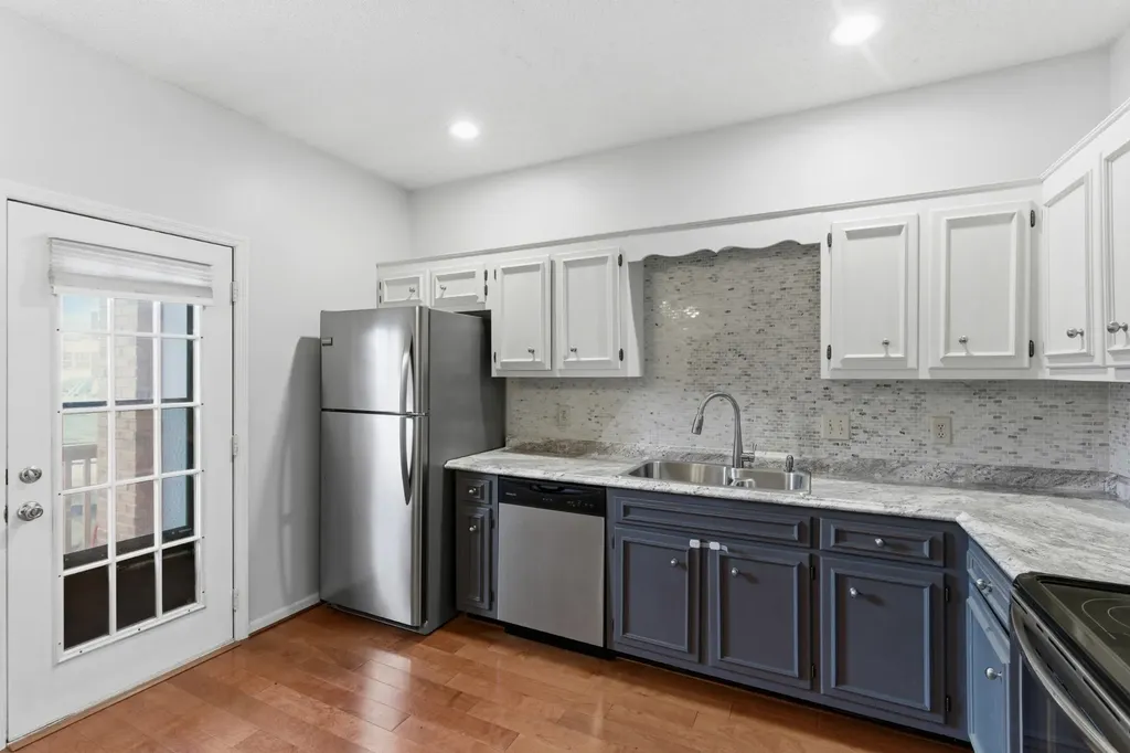 302 Hickory Place Nashville TN 37214