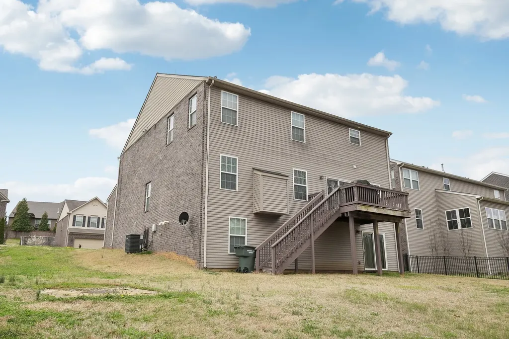 281 Cobblestone Landing Mount Juliet TN 37122