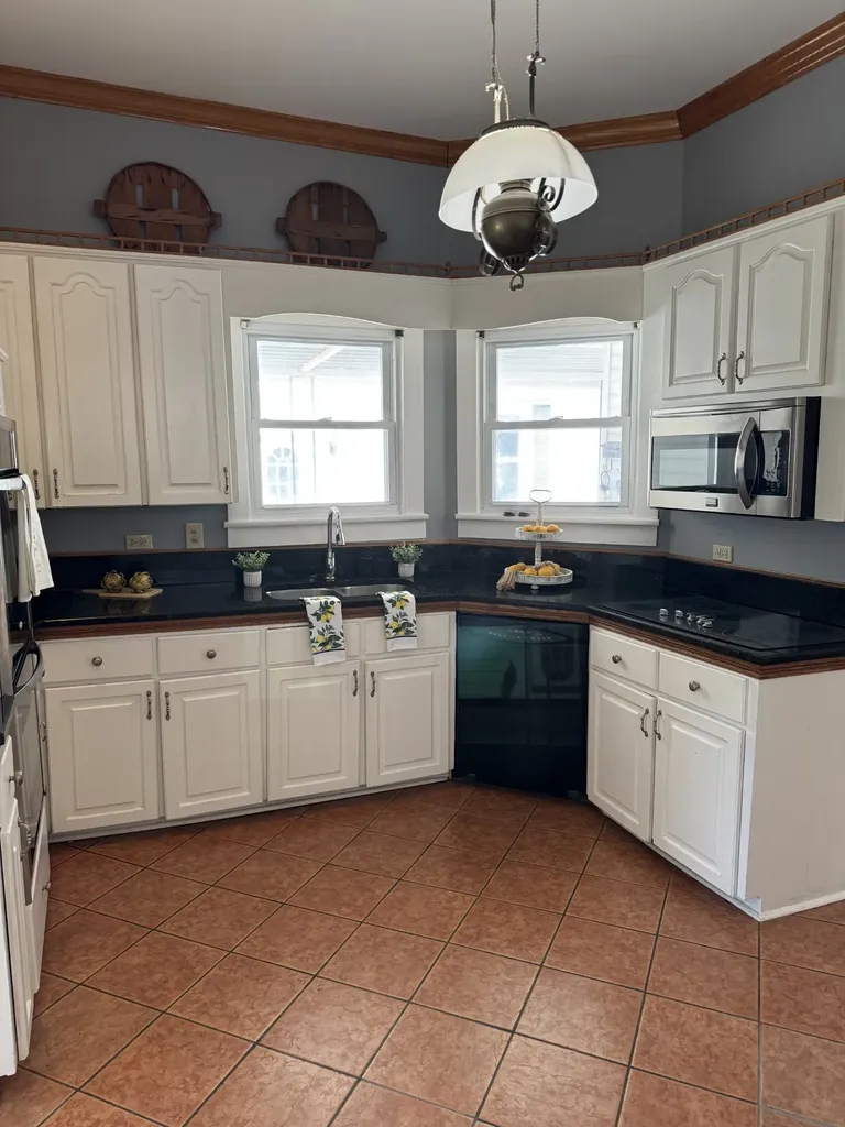 618 Main St, N Carthage TN 37030