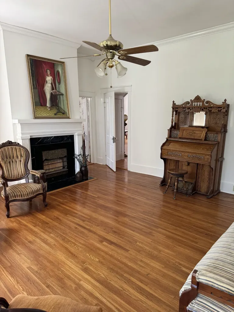 618 Main St, N Carthage TN 37030