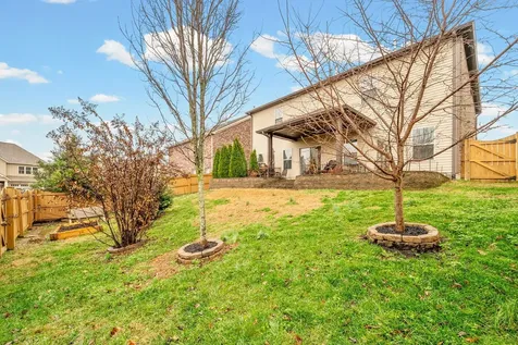 1102 Marys Place Lebanon TN 37090