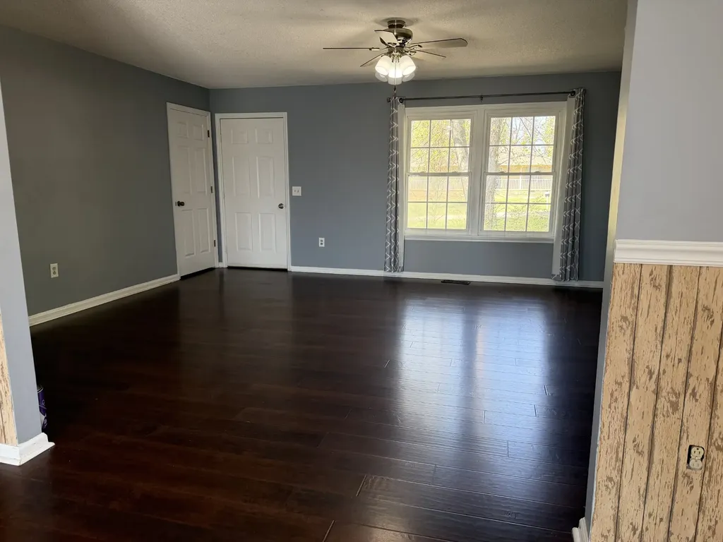 127 Michael Circle Lawrenceburg TN 38464