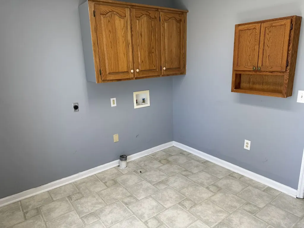 127 Michael Circle Lawrenceburg TN 38464