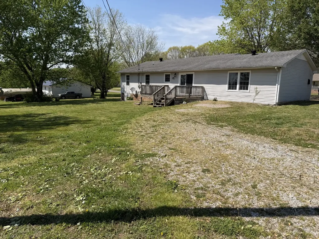 127 Michael Circle Lawrenceburg TN 38464