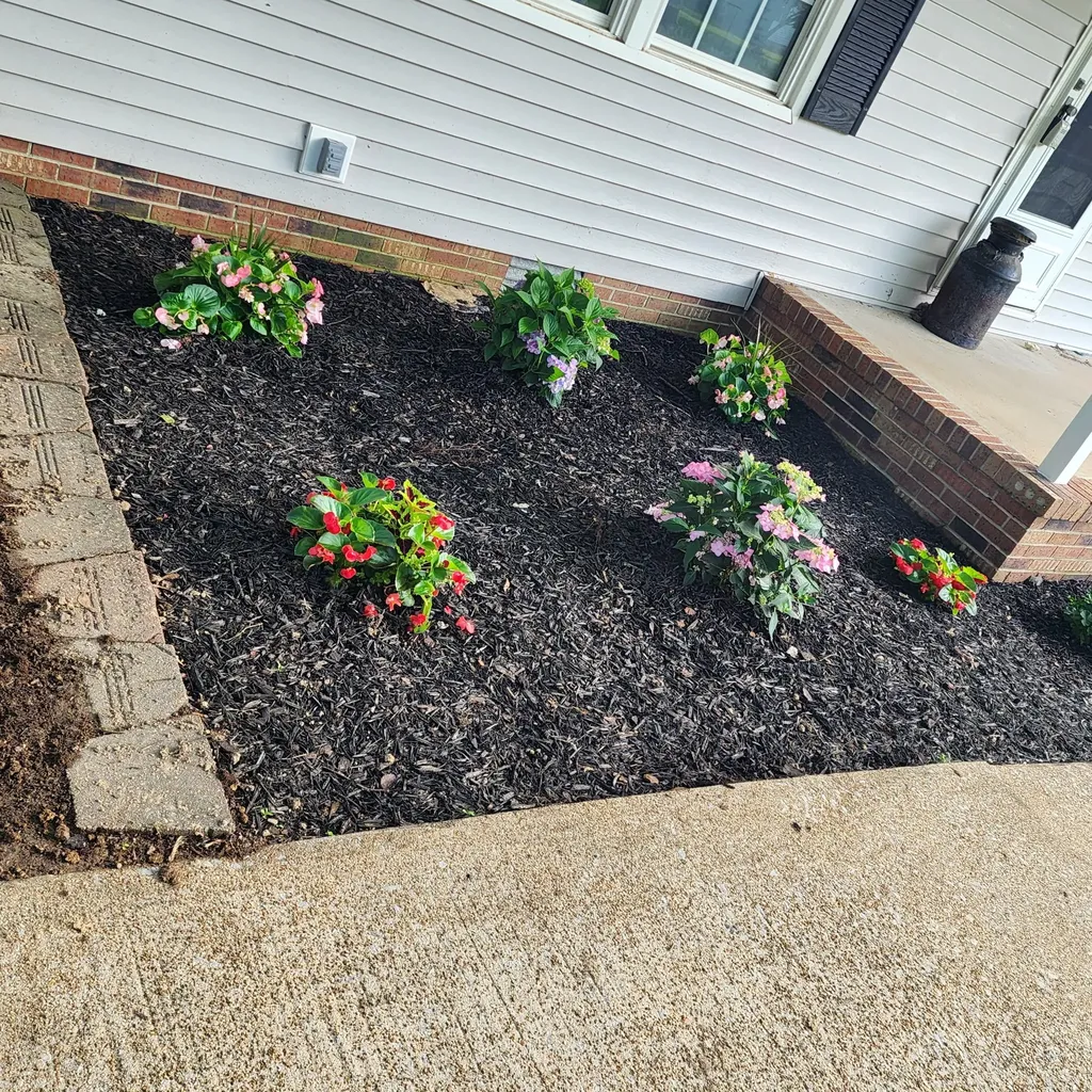 127 Michael Circle Lawrenceburg TN 38464