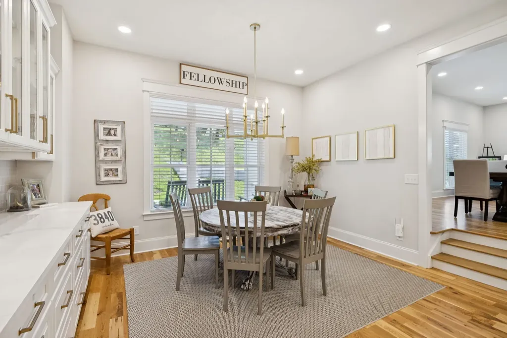 1556 Heller Ridge Spring Hill TN 37174