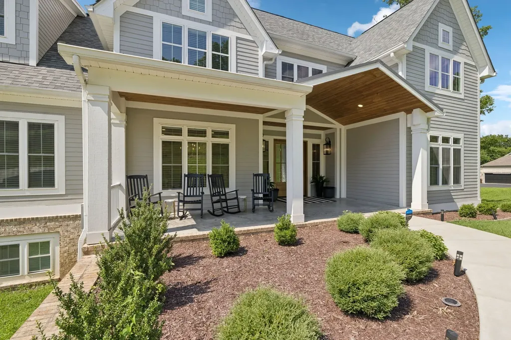 1556 Heller Ridge Spring Hill TN 37174