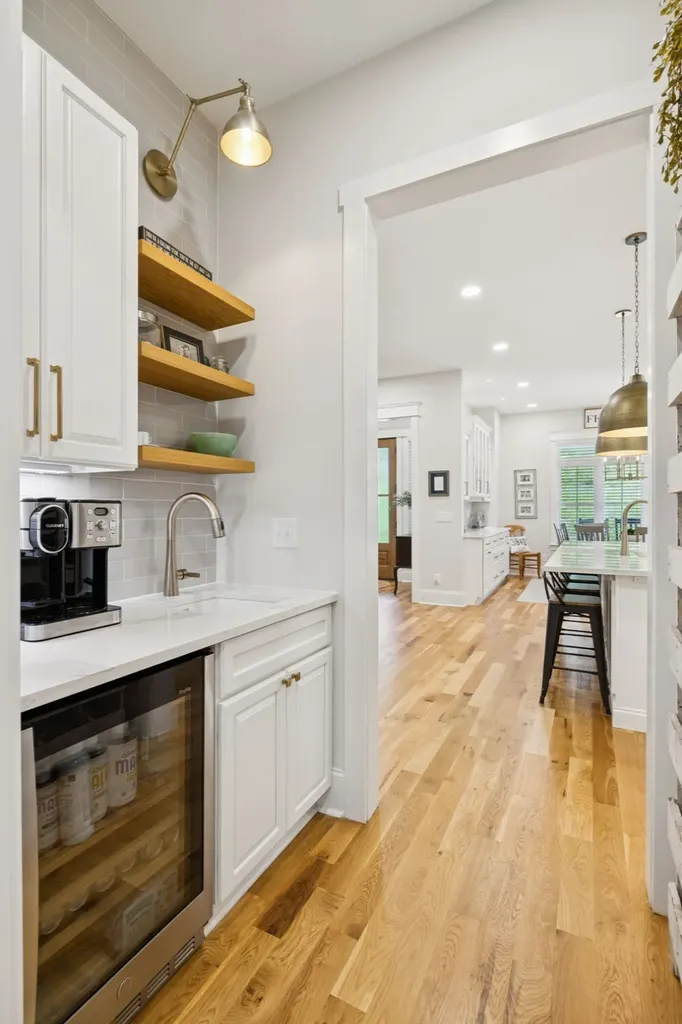 1556 Heller Ridge Spring Hill TN 37174