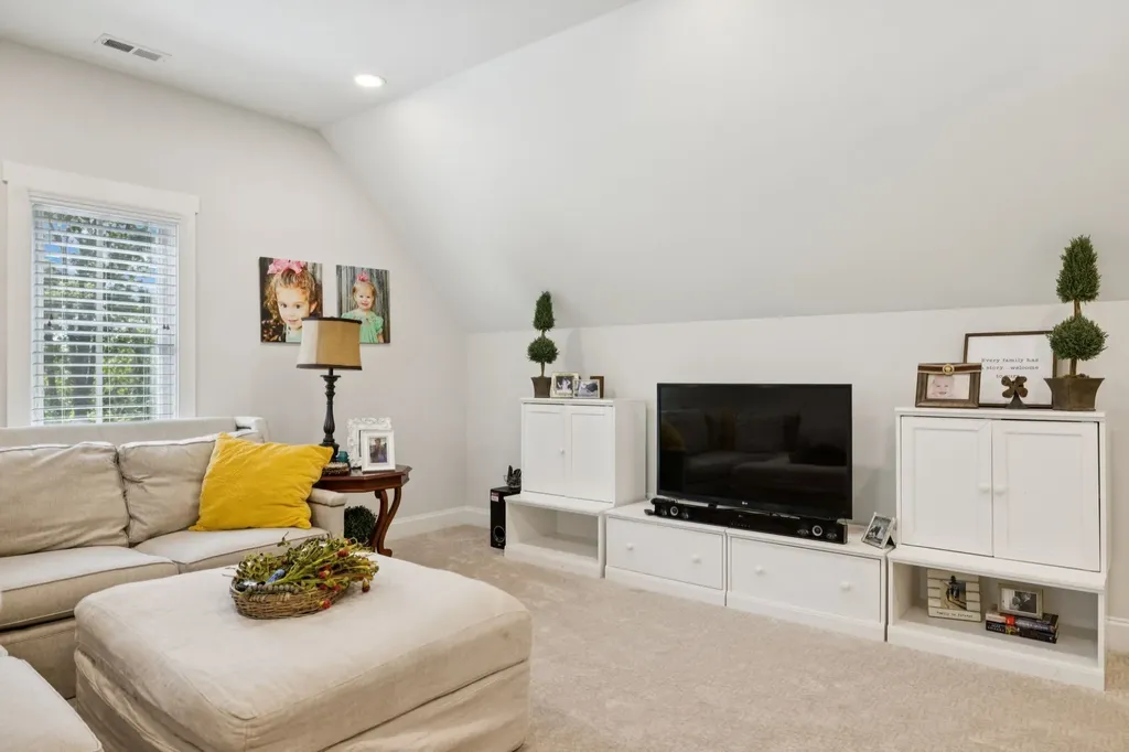 1556 Heller Ridge Spring Hill TN 37174