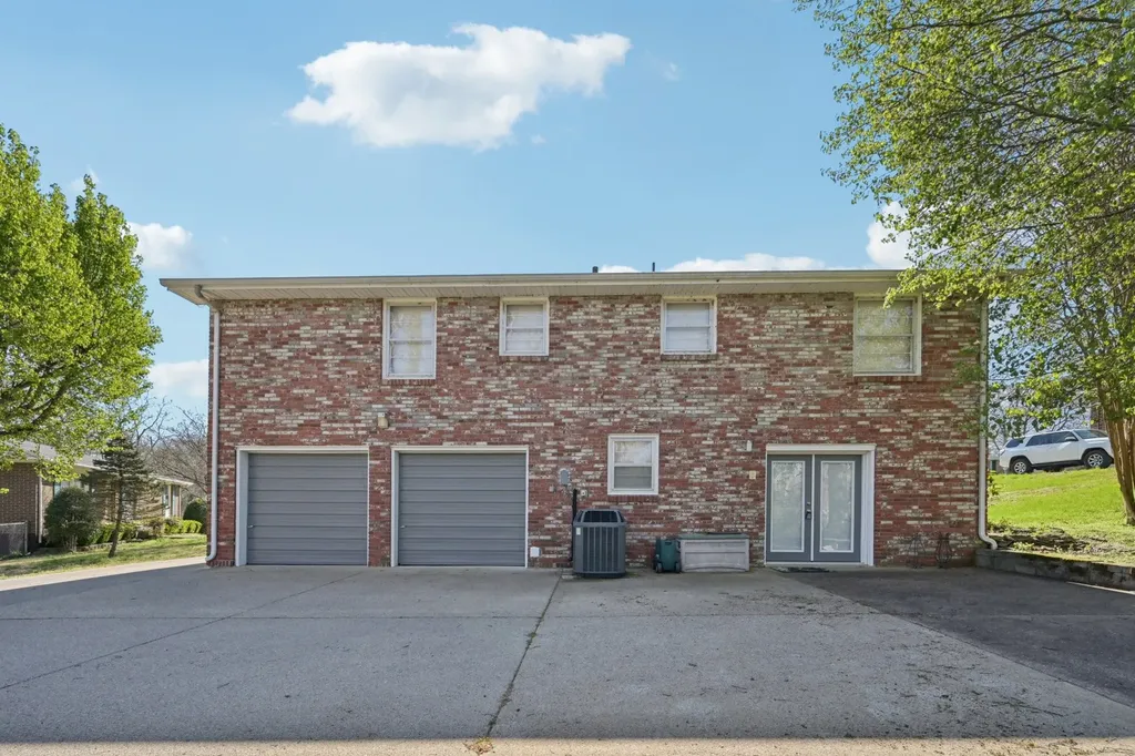 108 Jacksonian Drive Hermitage TN 37076