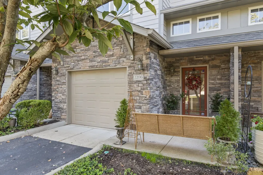 320 Old Hickory Boulevard Nashville TN 37221