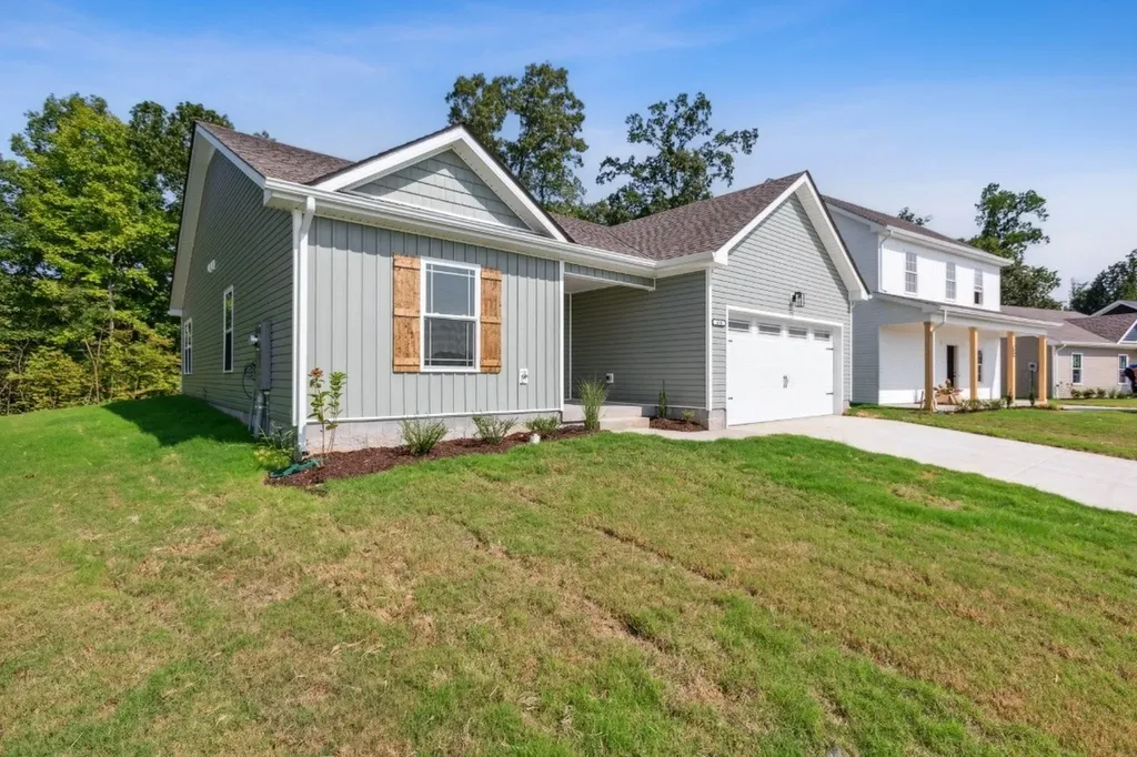 1162 Tybee Drive Clarksville TN 37042