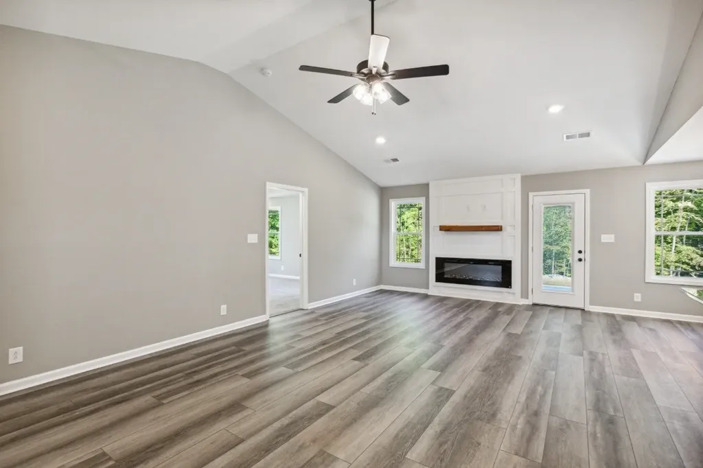 1162 Tybee Drive Clarksville TN 37042