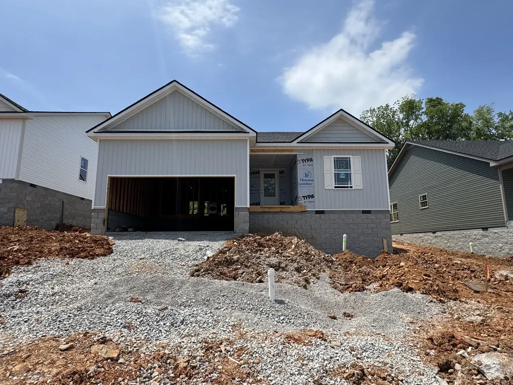 1162 Tybee Drive Clarksville TN 37042