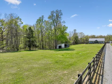 3010 Spencer Mill Road Bon Aqua TN 37025