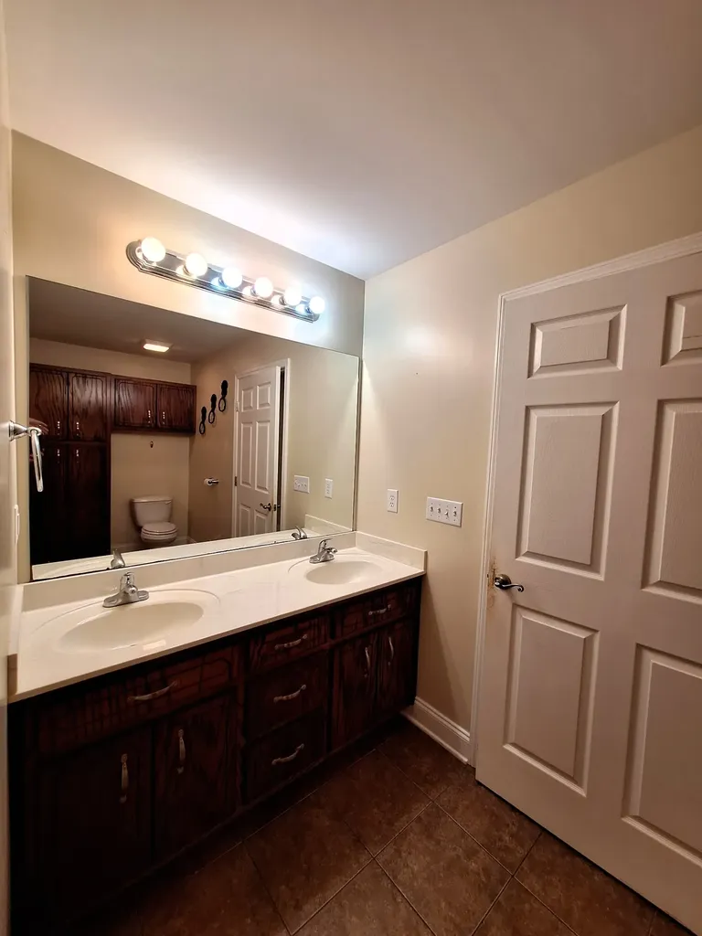 38 Murray Lake Drive Winchester TN 37398