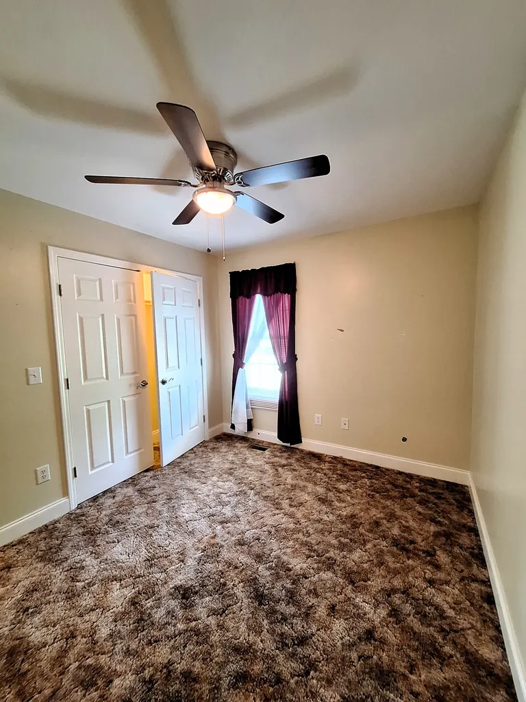38 Murray Lake Drive Winchester TN 37398