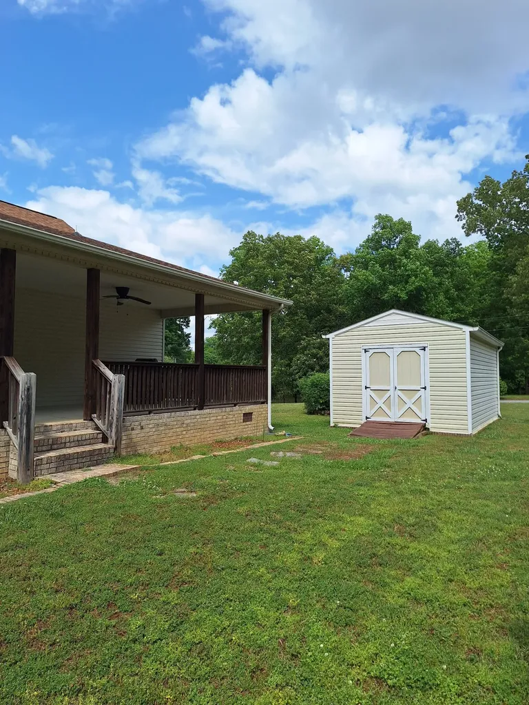 38 Murray Lake Drive Winchester TN 37398