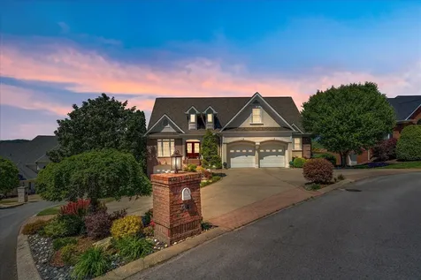 4448 Sailmaker Circle Chattanooga TN 37416