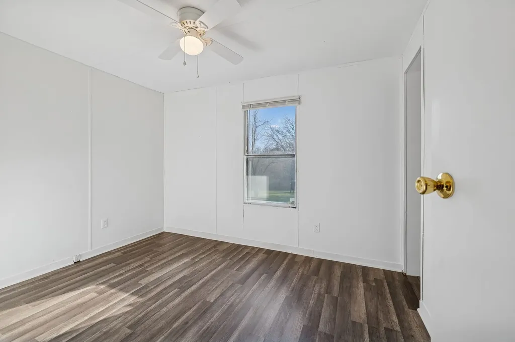 9 Cordell Hull Lane Elmwood TN 38560