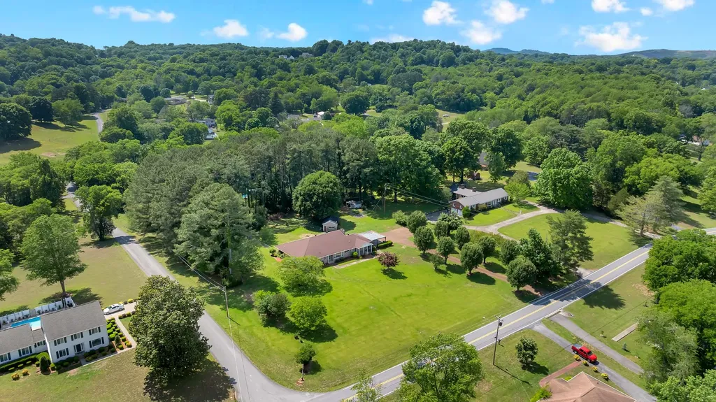 780 Hull Avenue Lewisburg TN 37091