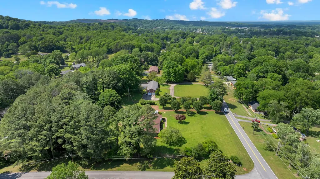780 Hull Avenue Lewisburg TN 37091
