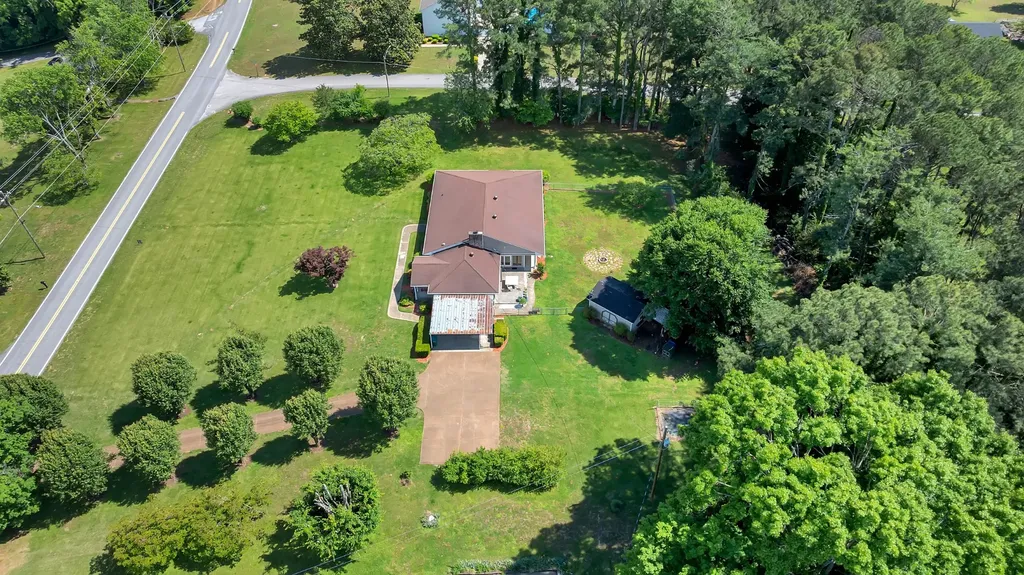 780 Hull Avenue Lewisburg TN 37091