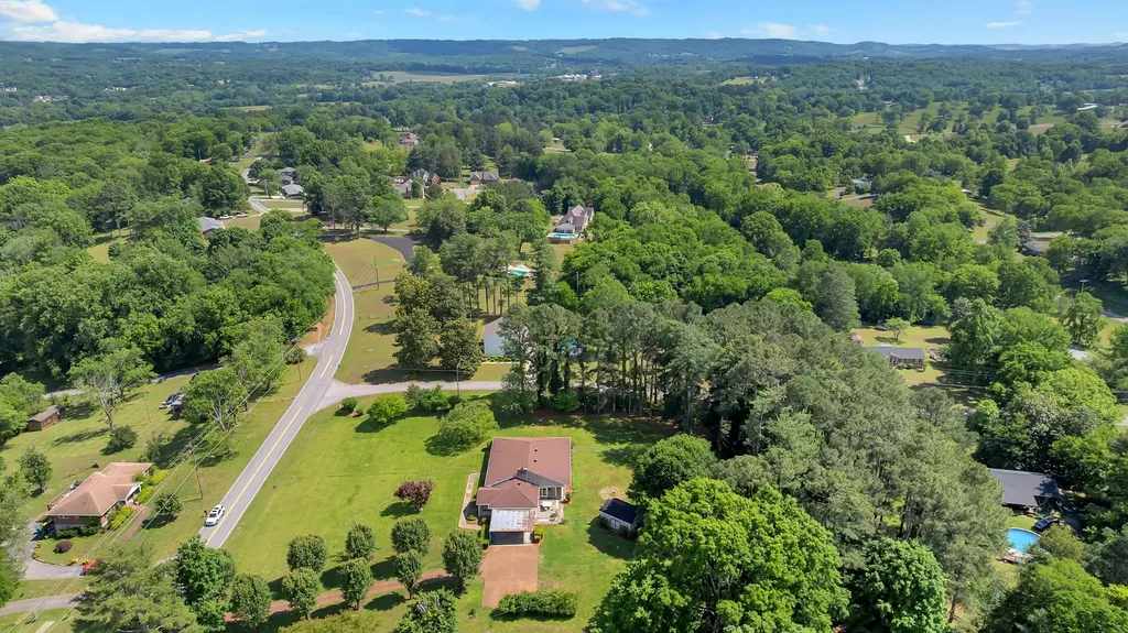 780 Hull Avenue Lewisburg TN 37091