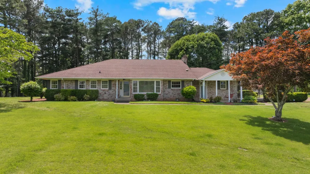 780 Hull Avenue Lewisburg TN 37091