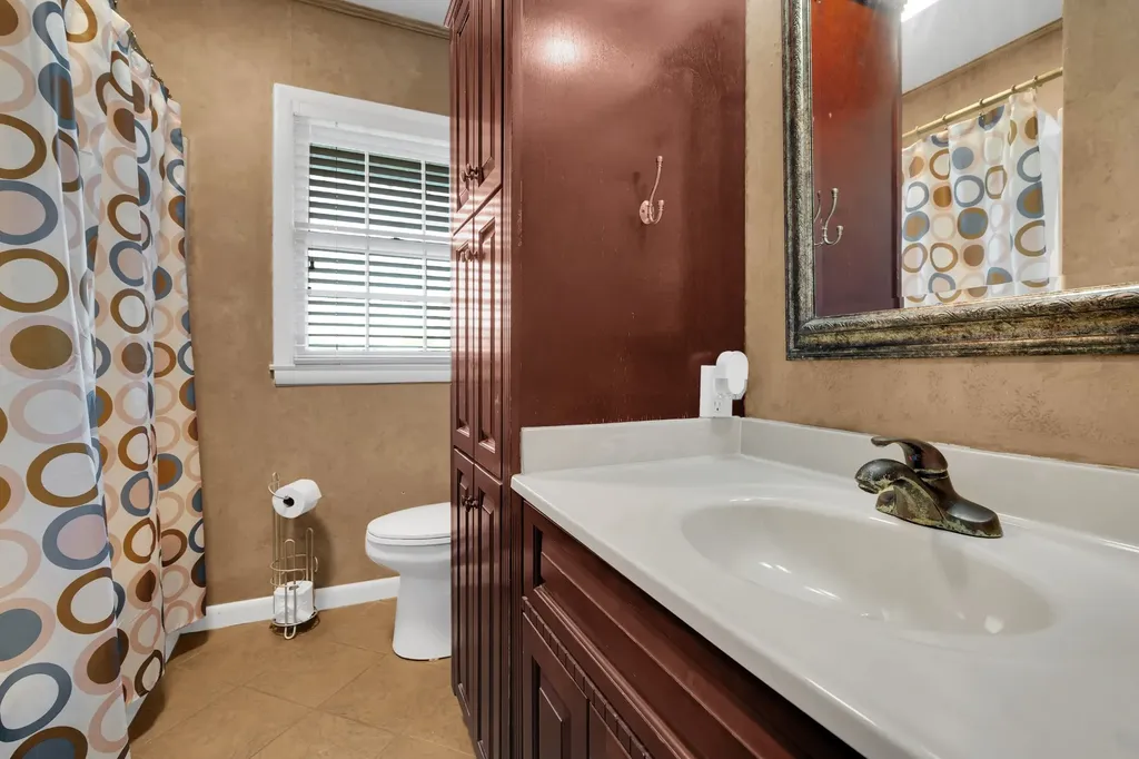 780 Hull Avenue Lewisburg TN 37091
