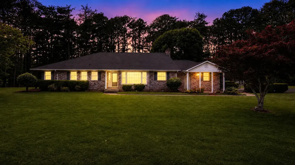 780 Hull Avenue Lewisburg TN 37091