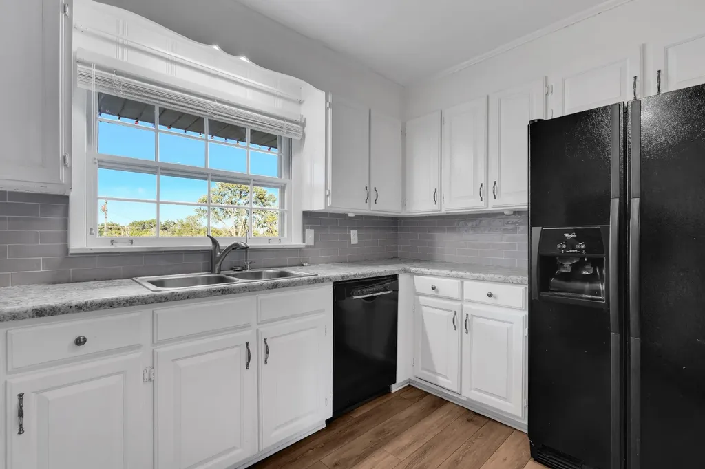 780 Hull Avenue Lewisburg TN 37091