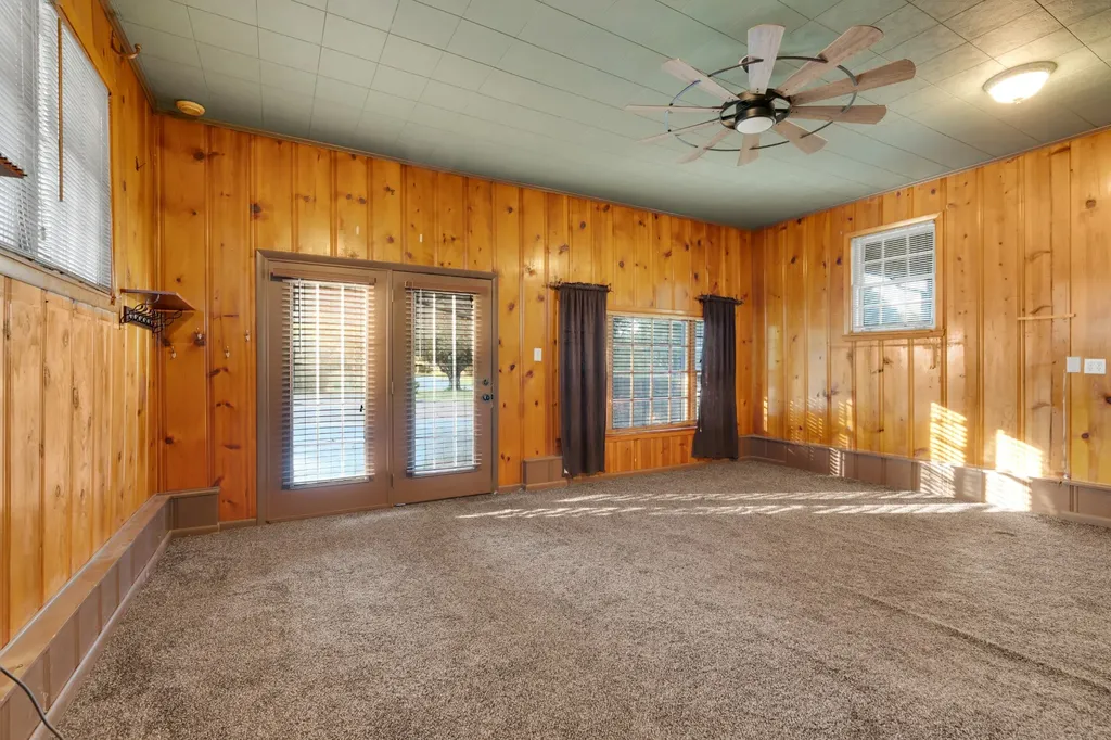 780 Hull Avenue Lewisburg TN 37091