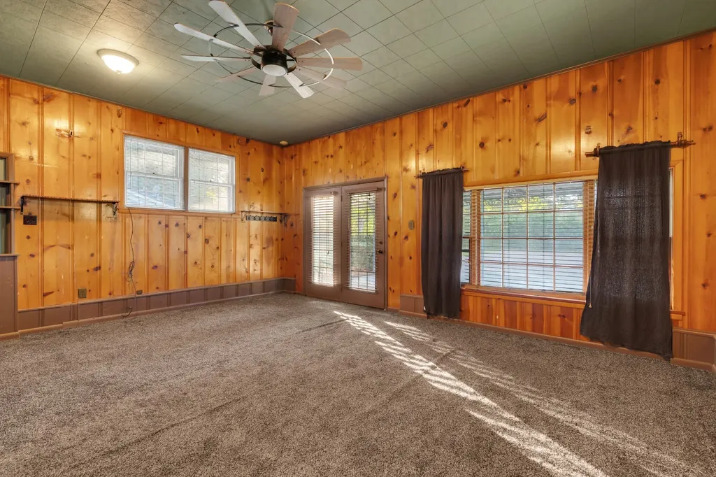 780 Hull Avenue Lewisburg TN 37091