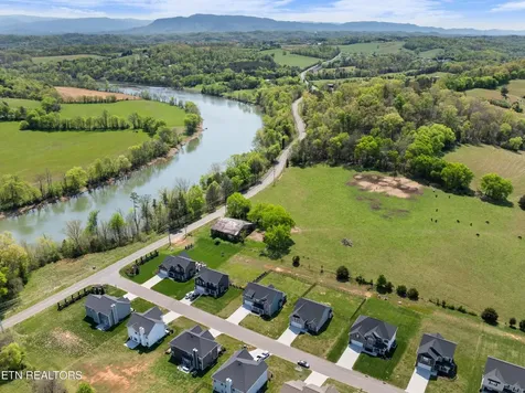 2013 Farm Boulevard Sevierville TN 37876