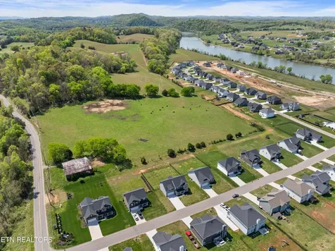 2013 Farm Boulevard Sevierville TN 37876