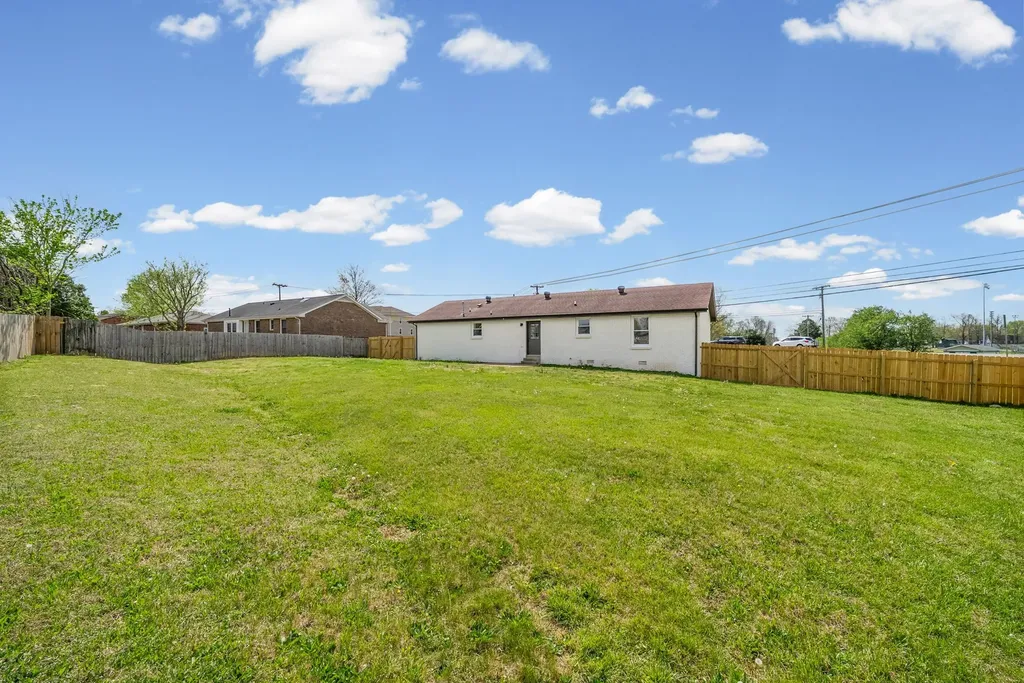 341 Cunningham Lane Clarksville TN 37042